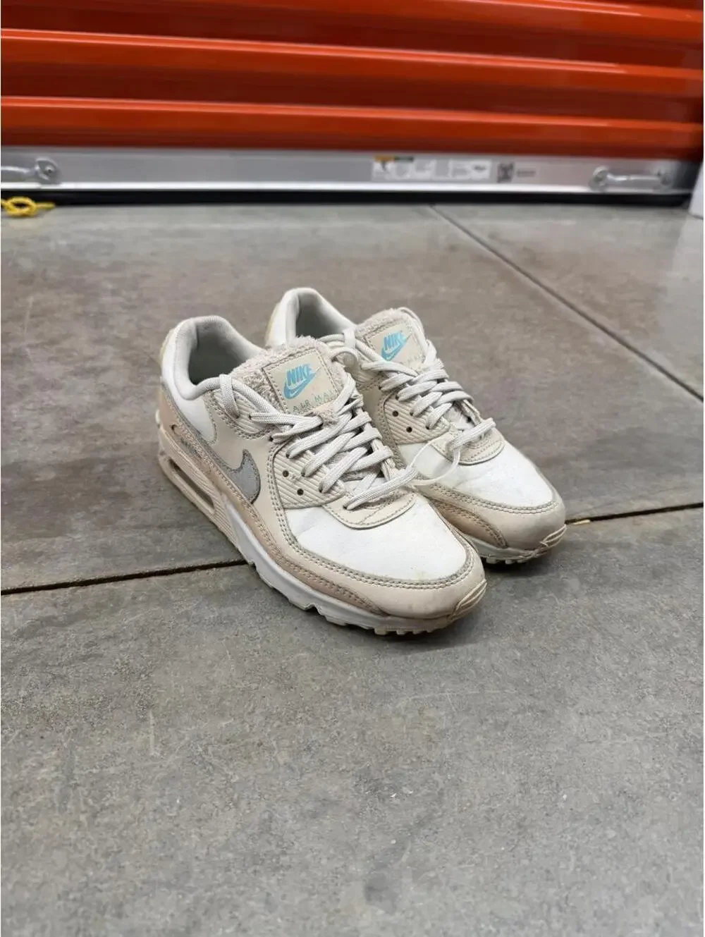 Nike Air Max 90 SE Mama white and blue gym running shoes size 7 WOMENS